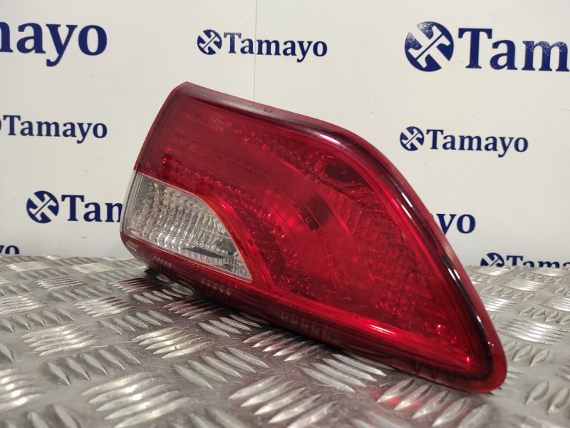 Recambio de piloto trasero derecho interior para hyundai i30 (gd) 1.4 cat referencia OEM IAM   