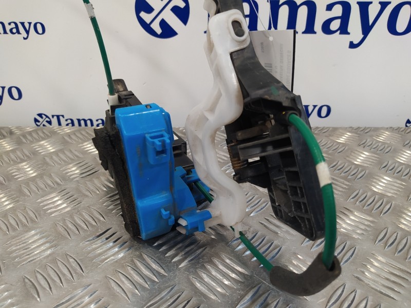 Recambio de cerradura puerta trasera derecha para hyundai i30 (gd) 1.4 cat referencia OEM IAM 81420A6000  