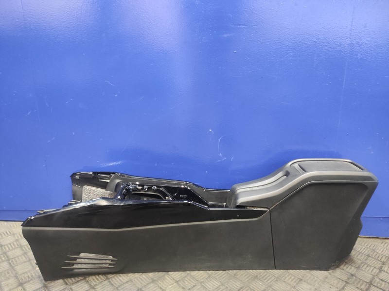 Recambio de apoyabrazos central para peugeot 2008 (--.2013) 1.2 12v e-thp / puretech referencia OEM IAM 9677871877  