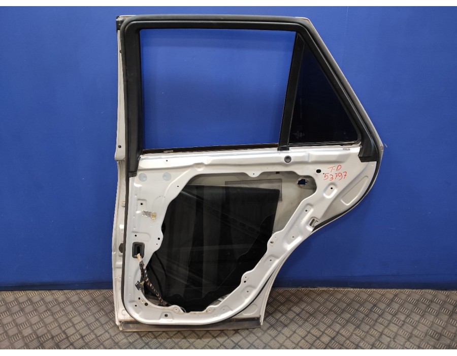 Recambio de puerta trasera derecha para mercedes-benz clase m (w164) 280 / 300 cdi (164.120) referencia OEM IAM   