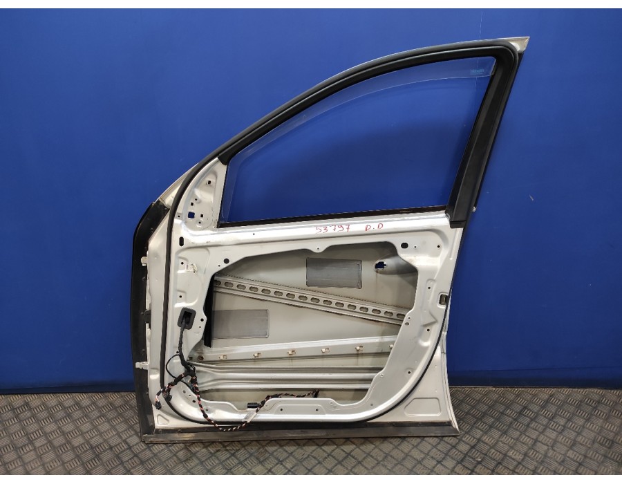 Recambio de puerta delantera derecha para mercedes-benz clase m (w164) 280 / 300 cdi (164.120) referencia OEM IAM   
