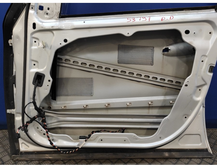 Recambio de puerta delantera derecha para mercedes-benz clase m (w164) 280 / 300 cdi (164.120) referencia OEM IAM   