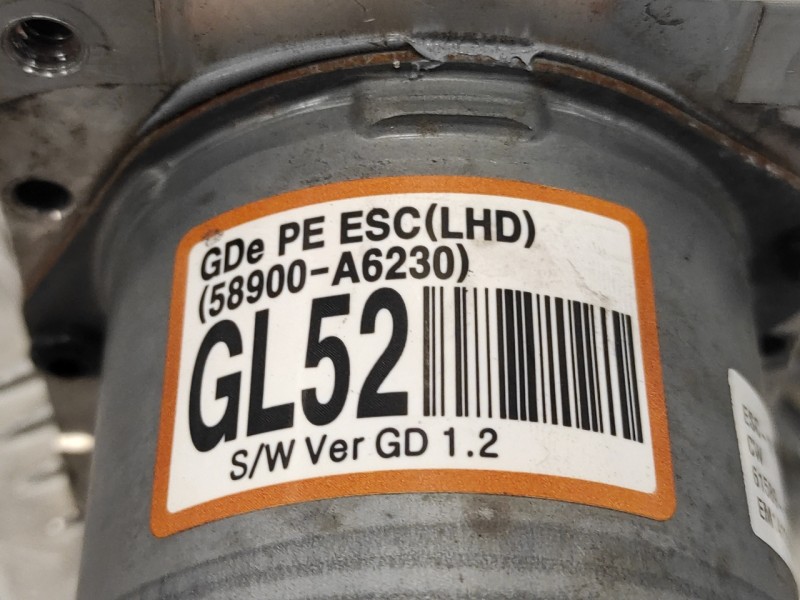 Recambio de abs para hyundai i30 (gd) 1.4 cat referencia OEM IAM 58900A6230 A658930800 6158945200