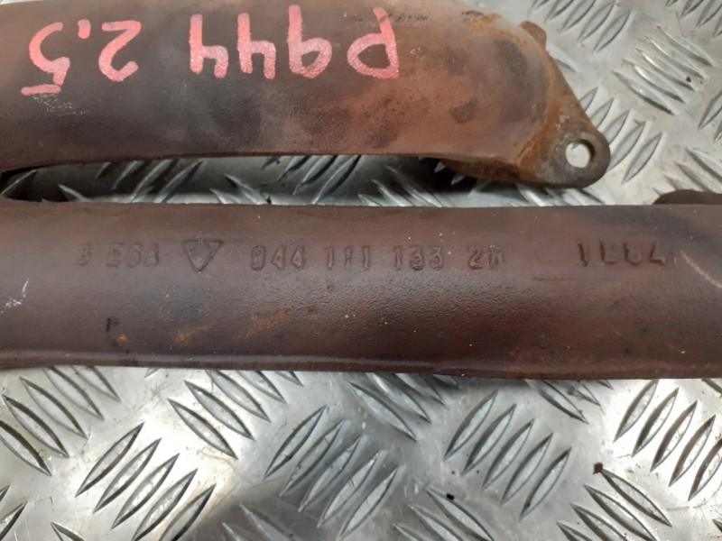 Recambio de colector escape para porsche 944 2.5 turbo referencia OEM IAM 9441111332R  