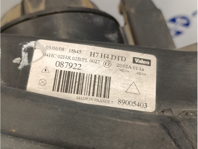 Recambio de faro derecho para citroën c5 berlina 2.0 hdi referencia OEM IAM 89005403  