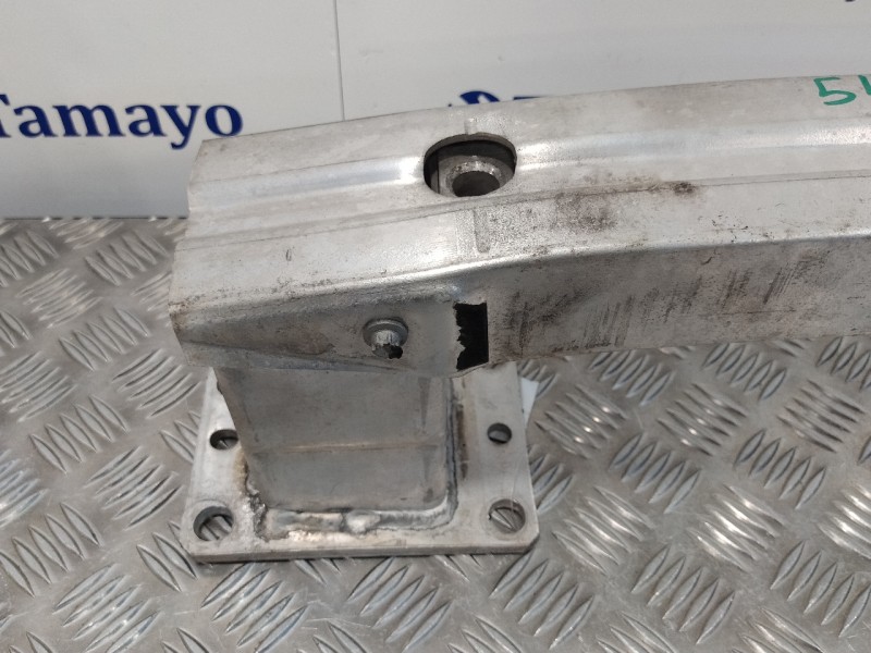 Recambio de refuerzo paragolpes delantero para peugeot 308 1.6 16v referencia OEM IAM 965674138001  