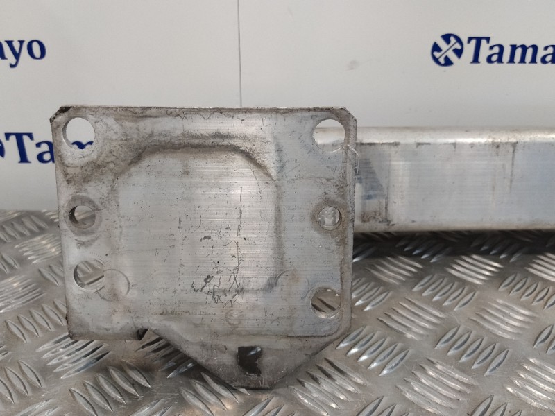 Recambio de refuerzo paragolpes delantero para peugeot 308 1.6 16v referencia OEM IAM 965674138001  