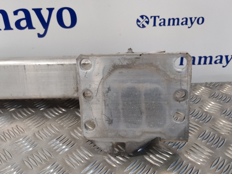 Recambio de refuerzo paragolpes delantero para peugeot 308 1.6 16v referencia OEM IAM 965674138001  