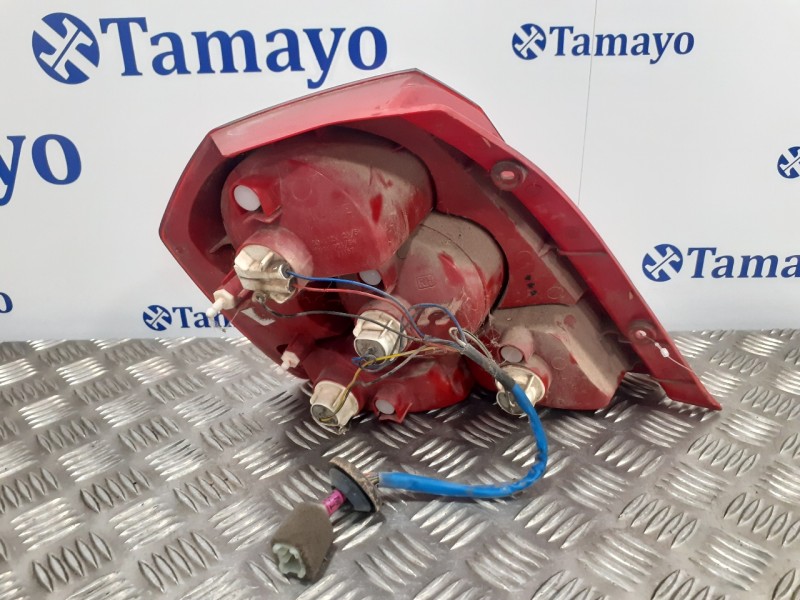 Recambio de piloto trasero derecho para chevrolet kalos 1.2 cat referencia OEM IAM   