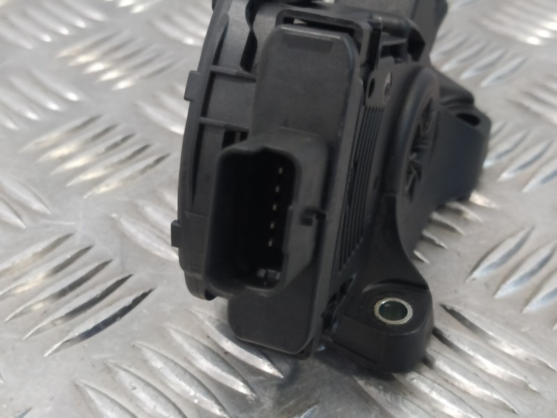 Recambio de potenciometro pedal para peugeot 308 1.6 16v referencia OEM IAM 9681530380  6PV00908301