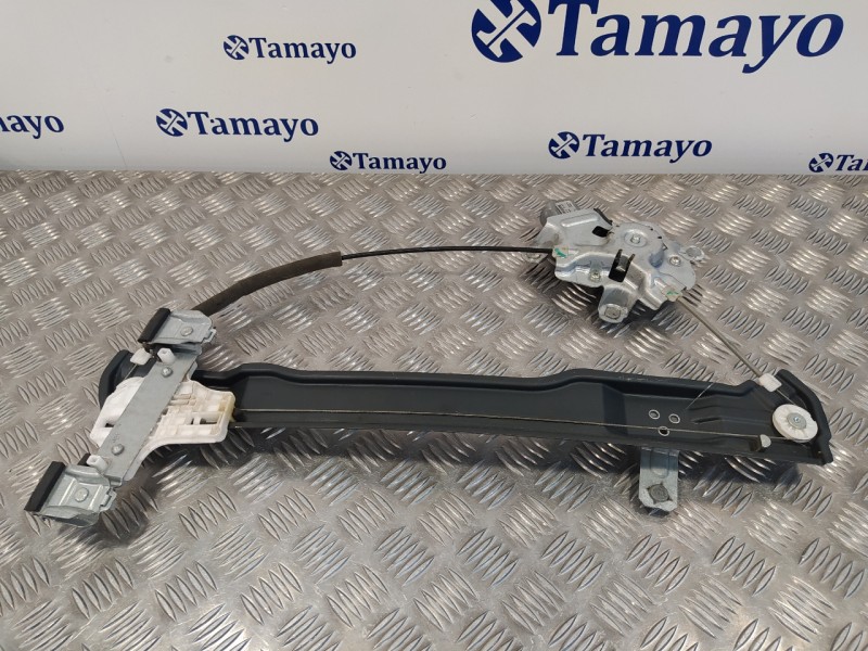 Recambio de elevalunas delantero derecho para ssangyong tivoli premium 4x2 referencia OEM IAM 98820X1010  