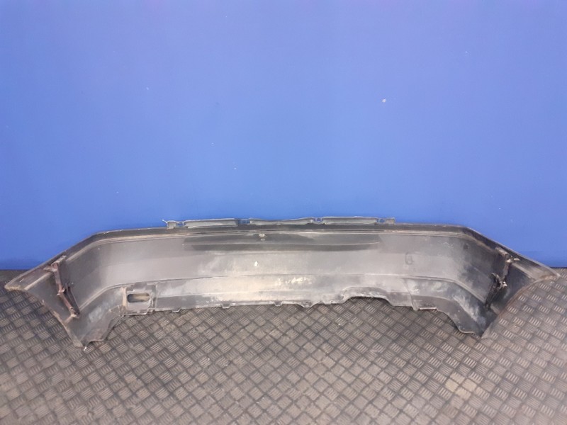 Recambio de paragolpes trasero para volkswagen golf iii berlina (1h1) 1.8 referencia OEM IAM   