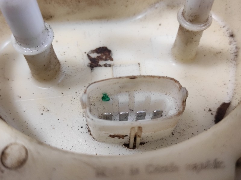 Recambio de aforador para iveco daily pr einzelkabine 35 c... radstand 3750 referencia OEM IAM 0580203046  