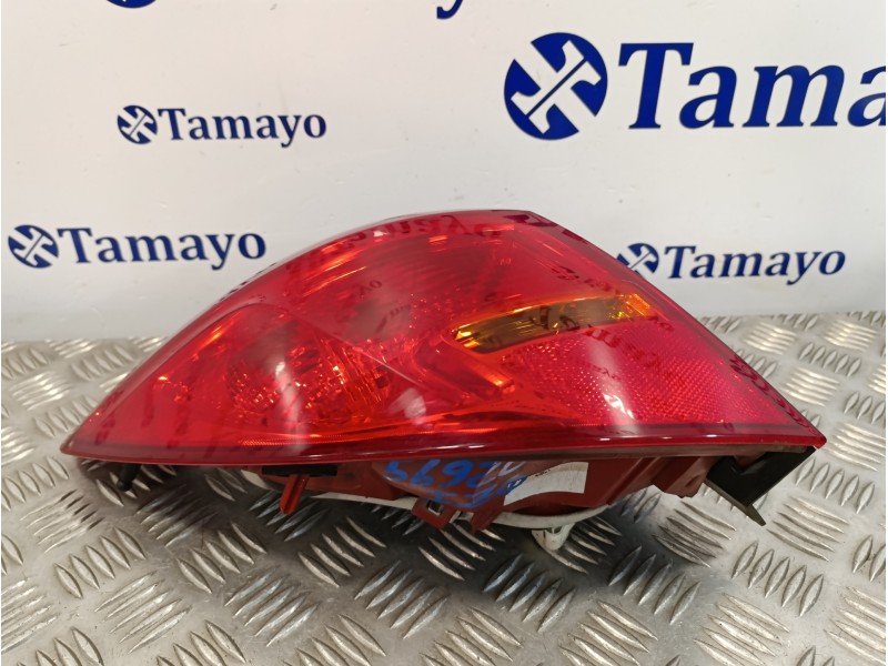 Recambio de piloto trasero izquierdo para opel meriva b 1.4 16v turbo cat referencia OEM IAM 13253627  0284400165