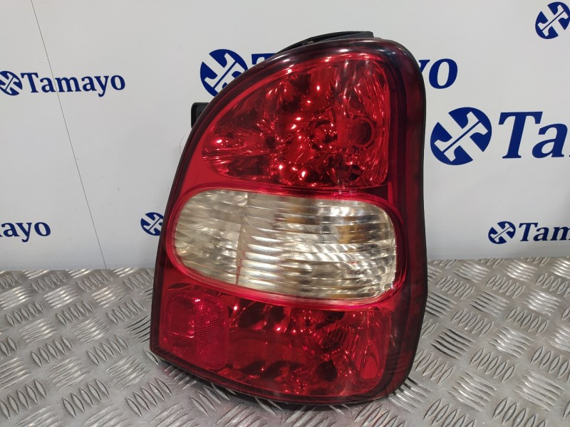 Recambio de piloto trasero derecho para kia carnival 2.9 turbodiesel cat referencia OEM IAM   