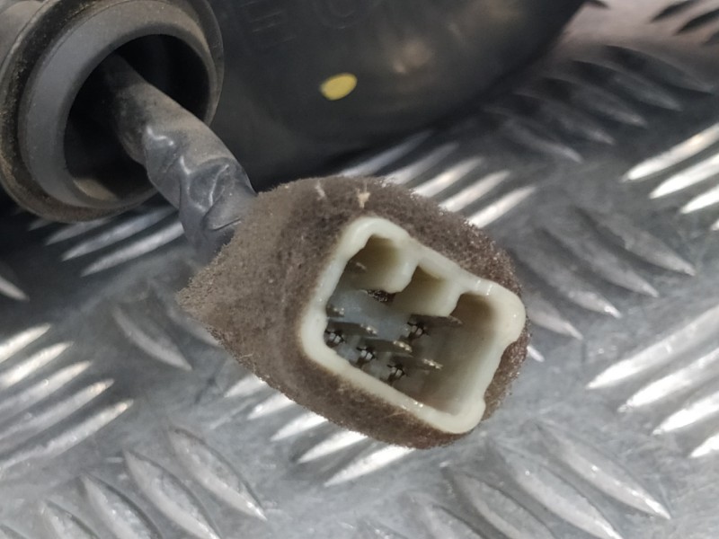 Recambio de piloto trasero derecho para kia carnival 2.9 turbodiesel cat referencia OEM IAM   