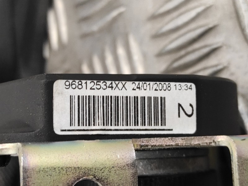 Recambio de cinturon seguridad trasero derecho para peugeot 308 1.6 16v referencia OEM IAM 96812534XX  