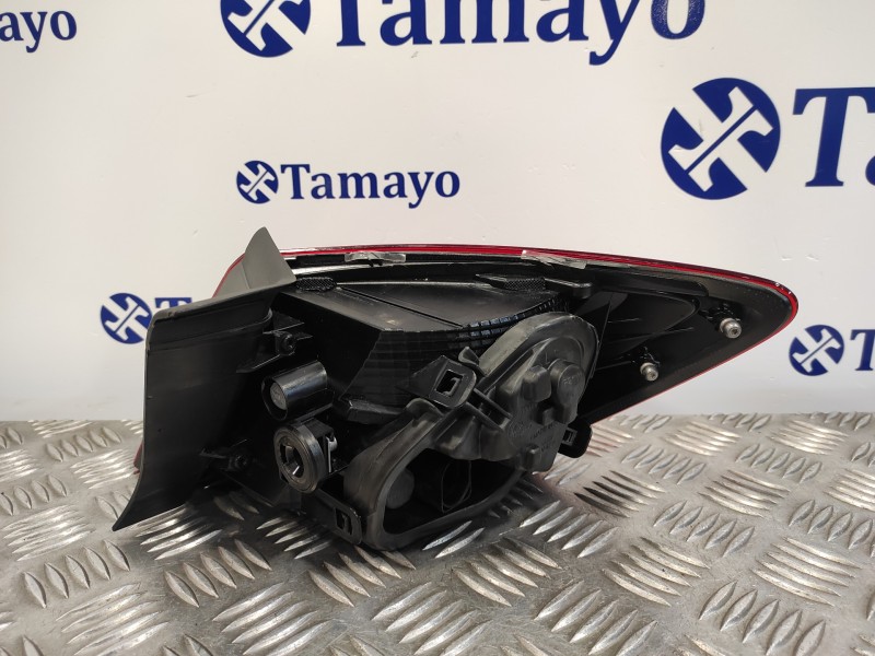 Recambio de piloto trasero izquierdo para seat leon (5f1) 1.4 16v tsi referencia OEM IAM 5F0945095D  90042858