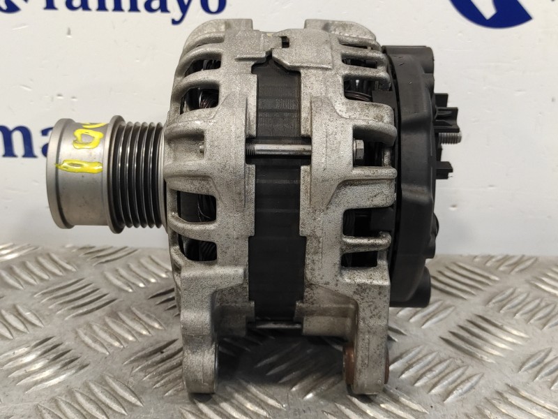 Recambio de alternador para volkswagen polo 1.0 tsi referencia OEM IAM 04E903015A  F000BL07DL