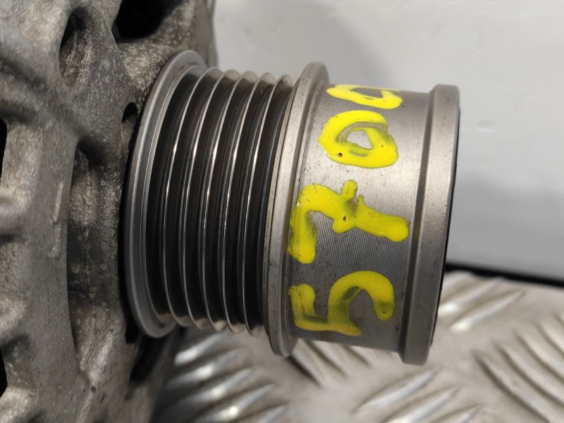Recambio de alternador para volkswagen polo 1.0 tsi referencia OEM IAM 04E903015A  F000BL07DL