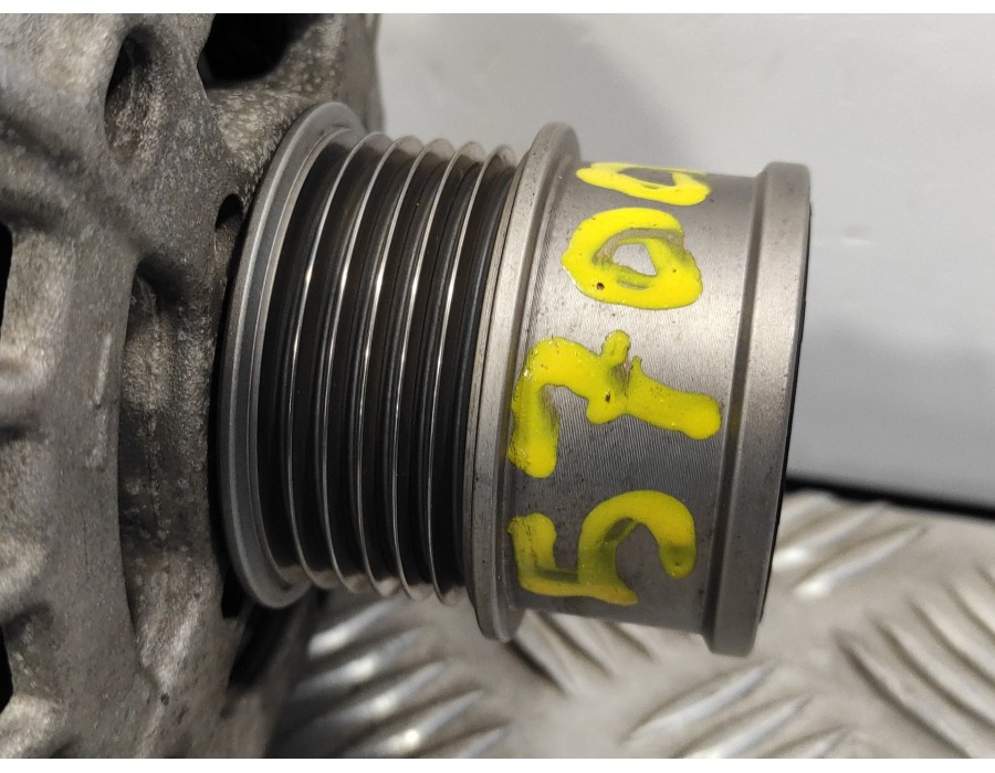 Recambio de alternador para volkswagen polo 1.0 tsi referencia OEM IAM 04E903015A  F000BL07DL