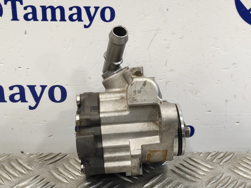 Recambio de bomba direccion para iveco daily pr einzelkabine 35 c... radstand 3750 referencia OEM IAM 504243641  