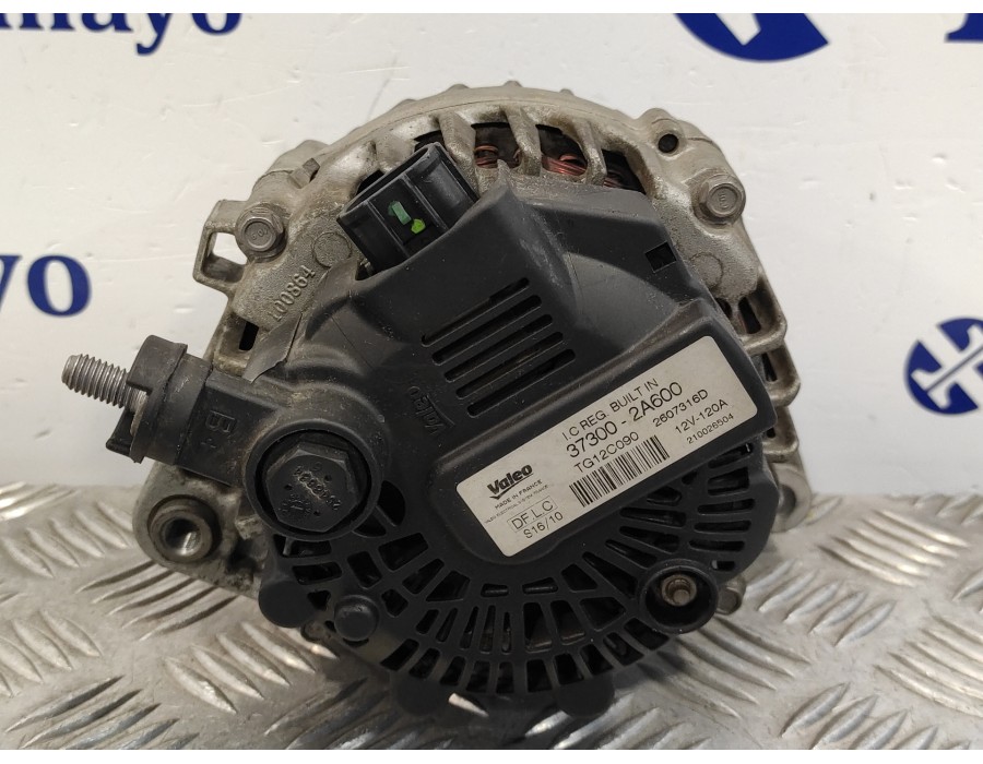 Recambio de alternador para kia cee´d 1.6 crdi cat referencia OEM IAM 373002A600 2607316D TG12C090