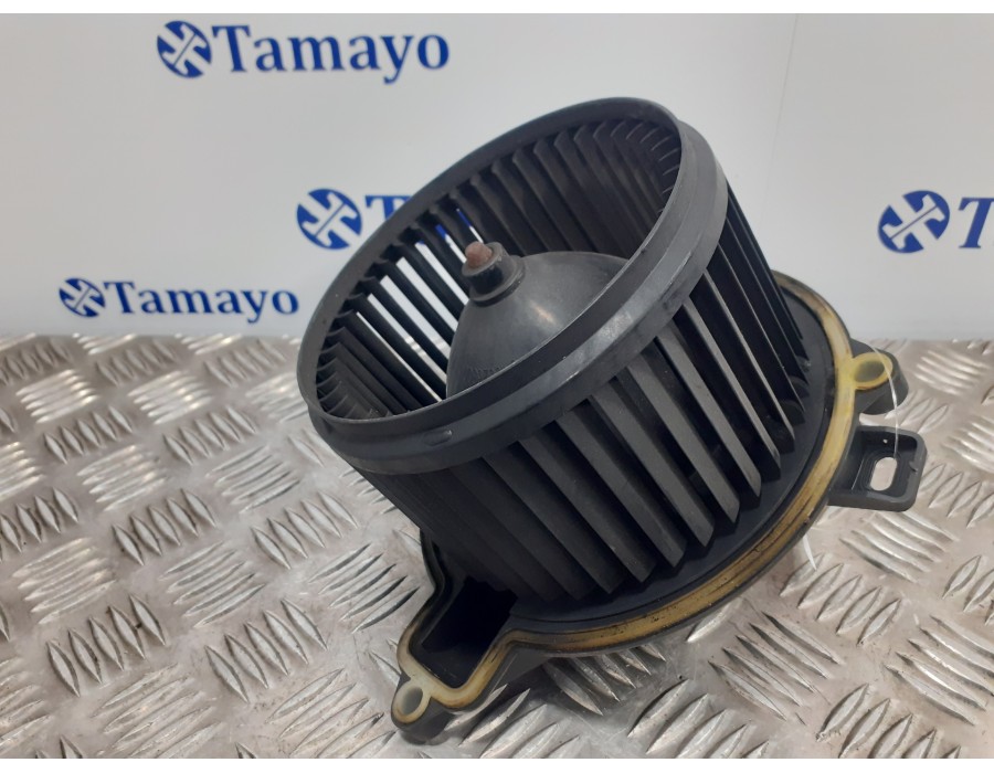 Recambio de motor calefaccion para iveco daily caja cerrada (2006 =>) 2.3 diesel cat referencia OEM IAM 5M8626100  