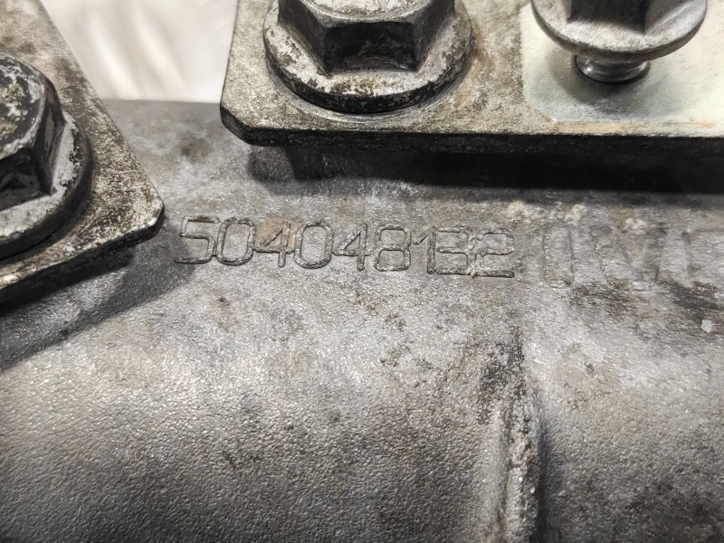 Recambio de colector admision para iveco daily pr einzelkabine 35 c... radstand 3750 referencia OEM IAM 504048132  