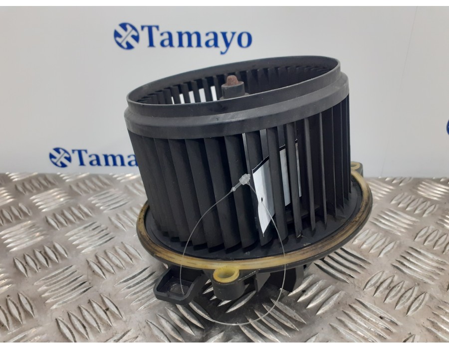 Recambio de motor calefaccion para iveco daily caja cerrada (2006 =>) 2.3 diesel cat referencia OEM IAM 5M8626100  
