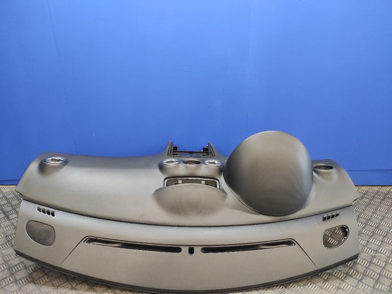 Recambio de salpicadero para peugeot 308 1.6 16v referencia OEM IAM   