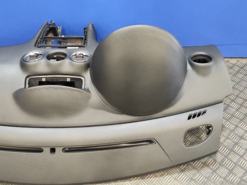 Recambio de salpicadero para peugeot 308 1.6 16v referencia OEM IAM   