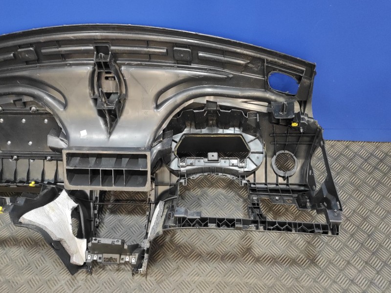 Recambio de salpicadero para peugeot 308 1.6 16v referencia OEM IAM   