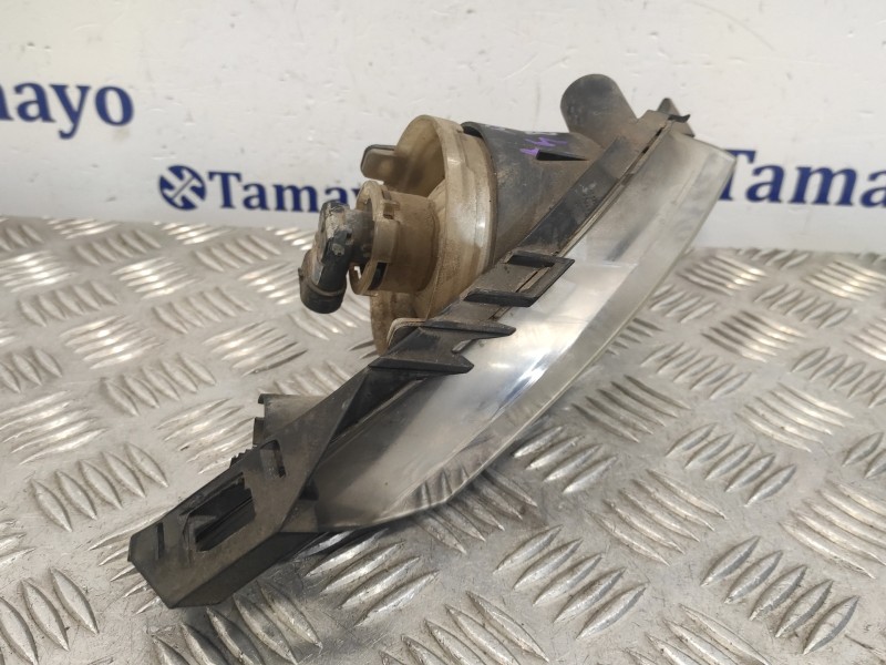 Recambio de faro antiniebla derecho para opel insignia sports tourer referencia OEM IAM 13226829  