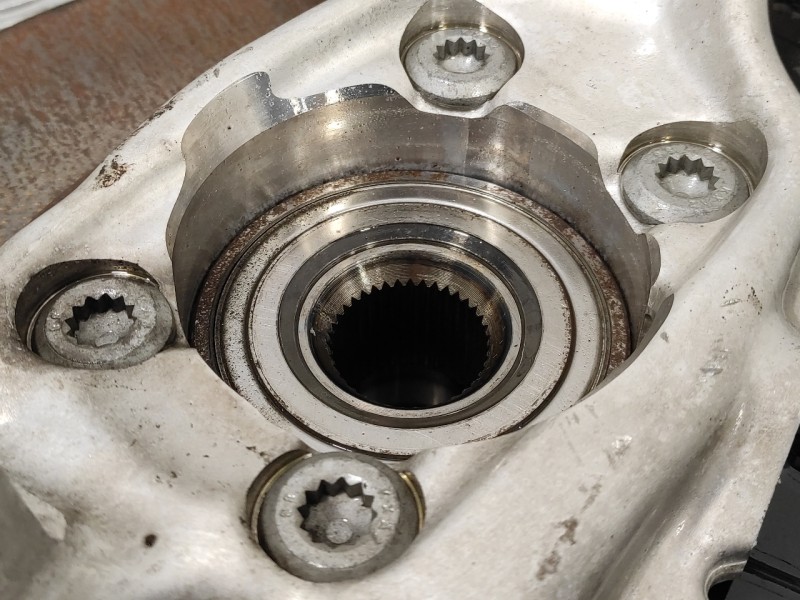 Recambio de mangueta delantera derecha para seat exeo berlina (3r2) 2.0 tdi referencia OEM IAM 8E040724  