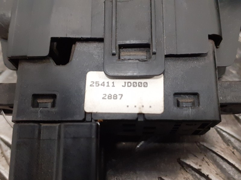 Recambio de mando elevalunas trasero izquierdo para nissan qashqai (j10) 1.5 turbodiesel cat referencia OEM IAM 25411JD000  