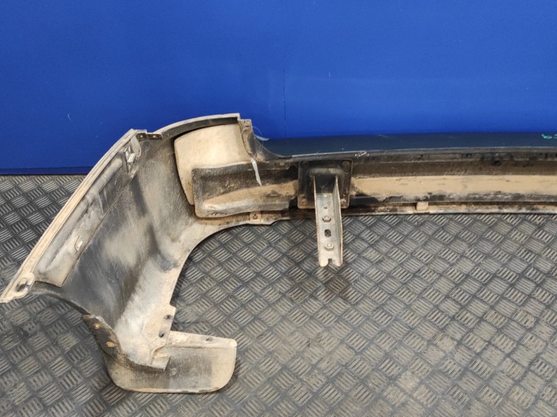 Recambio de paragolpes trasero para kia carnival 2.9 turbodiesel cat referencia OEM IAM   