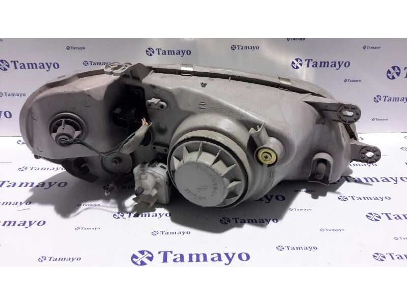 Recambio de faro izquierdo para kia carnival 2.9 turbodiesel cat referencia OEM IAM   