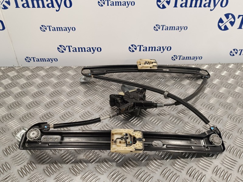 Recambio de elevalunas delantero derecho para seat ateca (kh7) 1.6 tdi referencia OEM IAM 5Q0959802B E850202100 0130822716