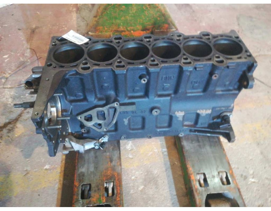 Recambio de bloque para bmw serie 5 berlina (e39) 3.0 24v turbodiesel cat referencia OEM IAM 306D1  M57D30