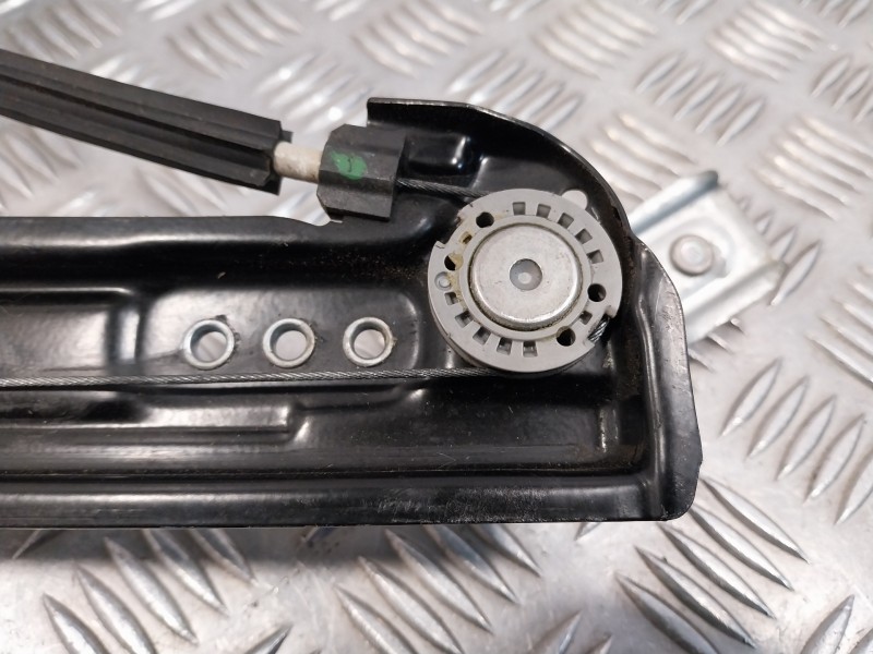 Recambio de elevalunas delantero izquierdo para seat ateca (kh7) 1.6 tdi referencia OEM IAM 5Q0959801B  