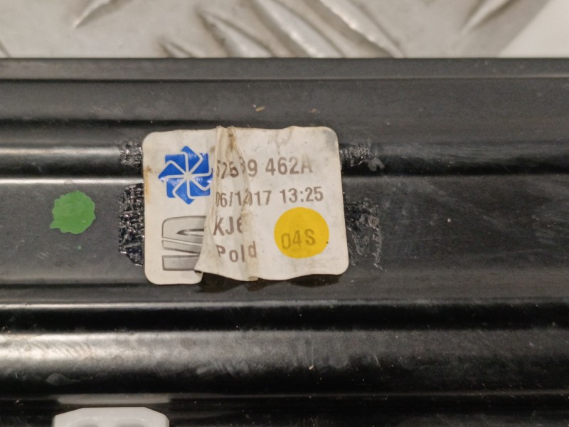 Recambio de elevalunas trasero derecho para seat ateca (kh7) 1.6 tdi referencia OEM IAM 5Q0959812E 0130822724 575839462A