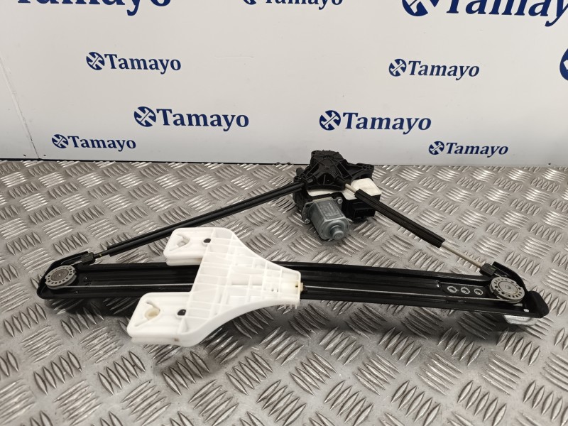 Recambio de elevalunas trasero derecho para seat ateca (kh7) 1.6 tdi referencia OEM IAM 5Q0959812E 0130822724 575839462A