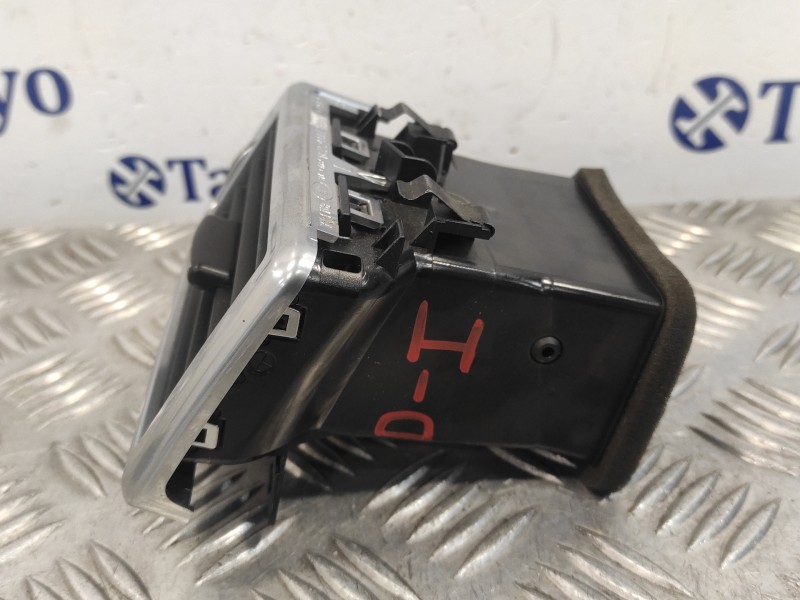 Recambio de rejilla aireadora para land rover discovery sport referencia OEM IAM FK72018B08AC 16A5255LAX 16A5304LAX