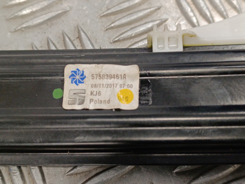 Recambio de elevalunas trasero izquierdo para seat ateca (kh7) 1.6 tdi referencia OEM IAM 5Q0959811E 575839461A 0130822725