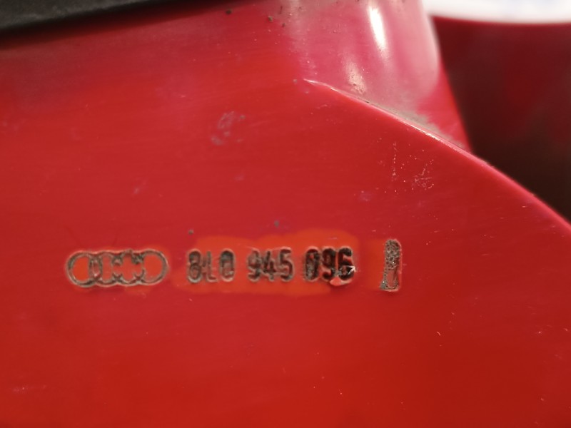 Recambio de piloto trasero derecho para audi a3 (8l) 1.9 tdi referencia OEM IAM 8L0945096  