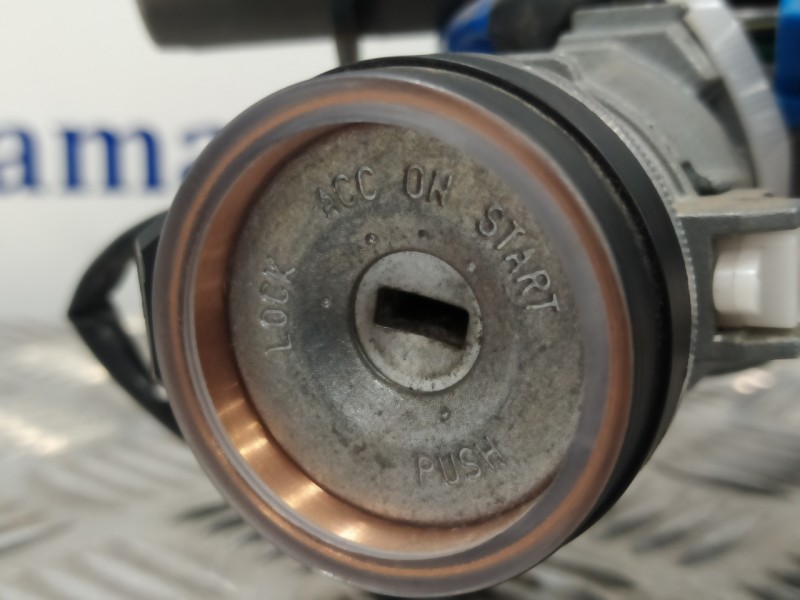 Recambio de columna direccion para ssangyong tivoli premium 4x2 referencia OEM IAM A2C12546800 GE61001100 GE50006501