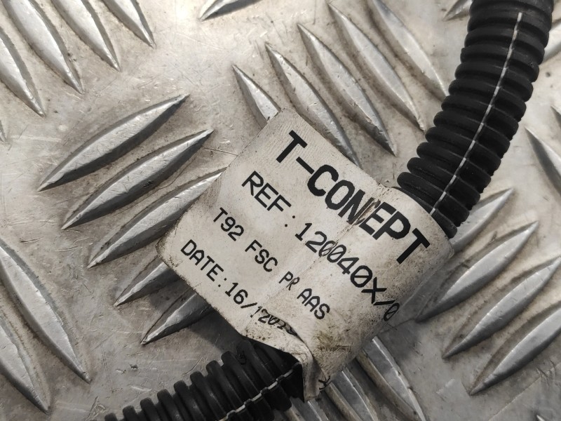 Recambio de cable para peugeot 308 sw referencia OEM IAM 9803266080  1208040X