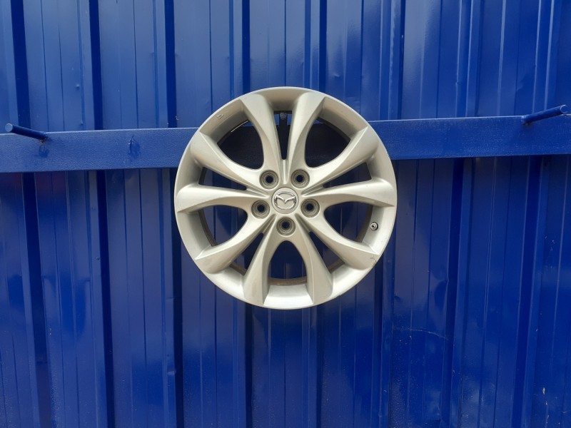 Recambio de llanta para mazda 3 lim. (bl) 2.2 turbodiesel cat referencia OEM IAM 9965467070  