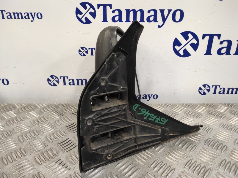 Recambio de retrovisor derecho para volkswagen t4 bus (mod. 1991) caravelle referencia OEM IAM   